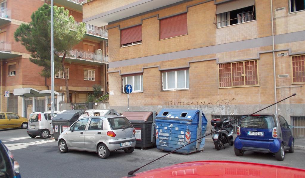 ホテル Roma Tourist House エクステリア 写真